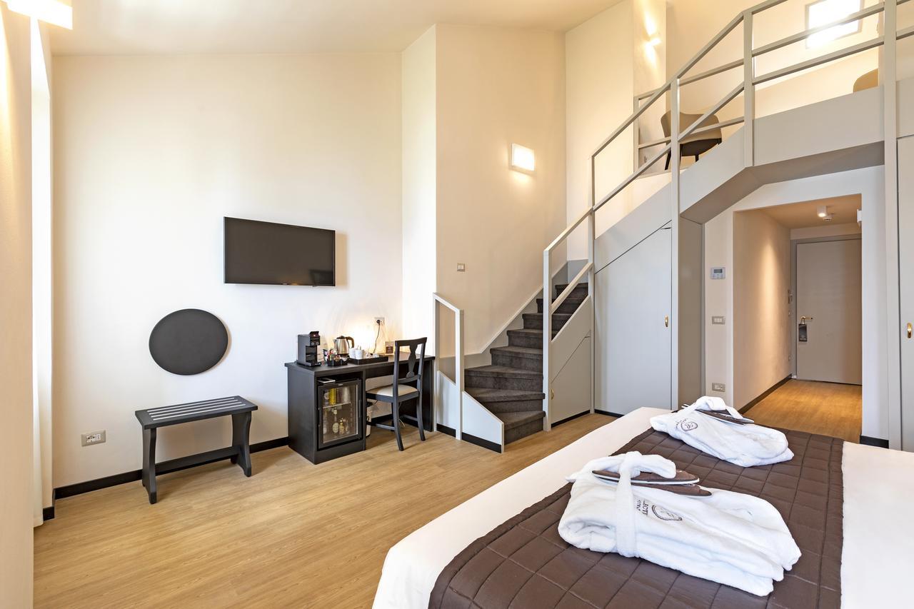Hotel Villa Cipressi, By R Collection Hotels Варенна Экстерьер фото
